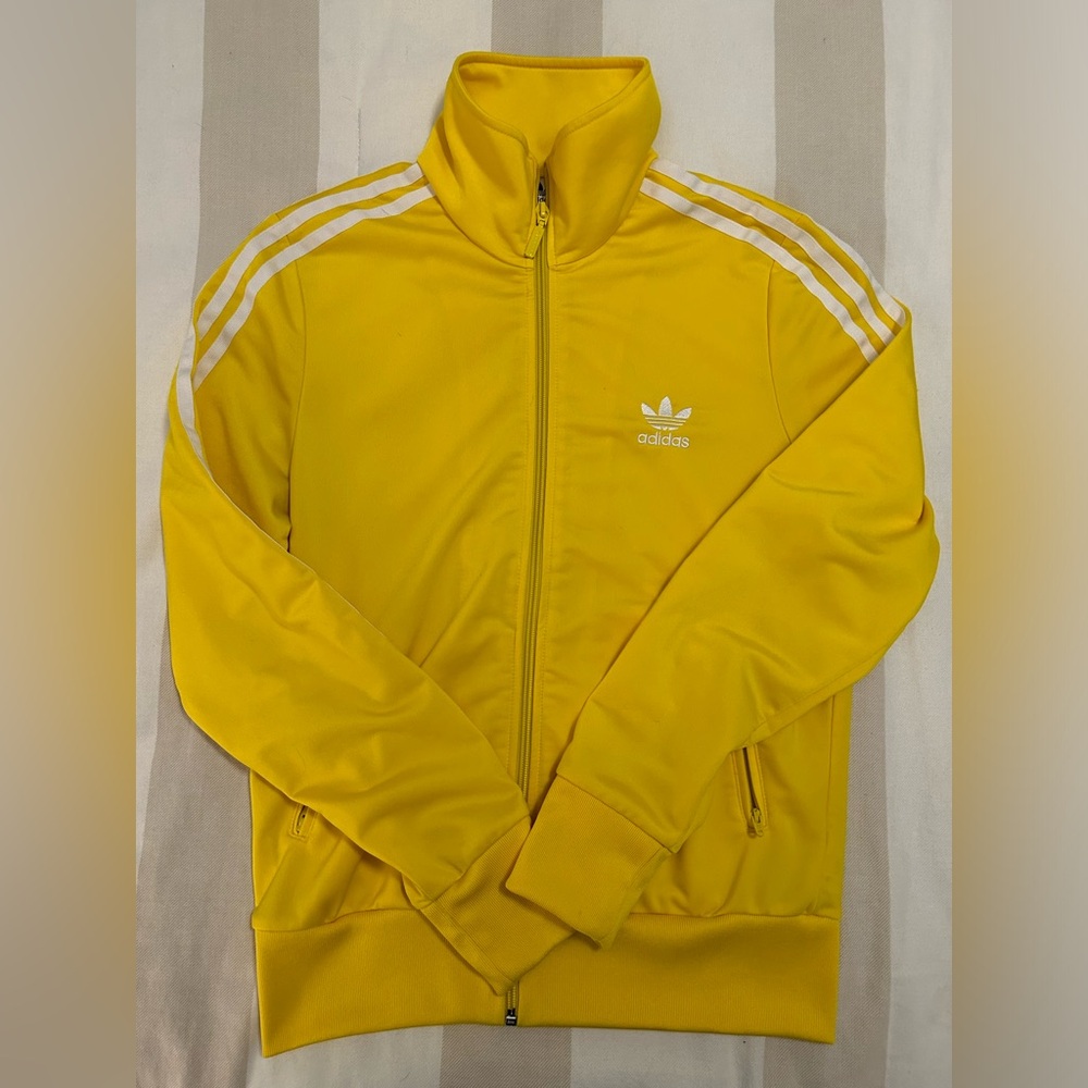 Adidas firebird yellow track jacket size M LIKE NEW